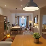 Spacious And Lovely In The Center Of Більбао