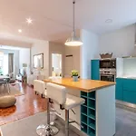 Spacious And Lovely In The Center Of