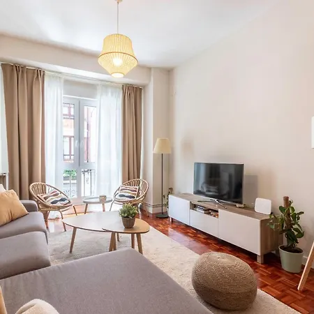 Spacious And Lovely In The Center Of Apartmán Bilbao