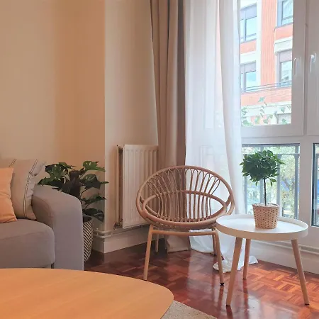 Spacious And Lovely In The Center Of Apartment Bilbao