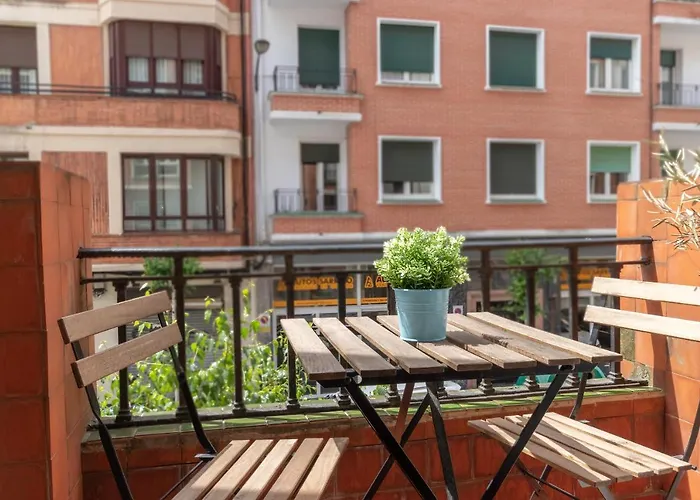 Apartment Spacious And Lovely In The Center Of